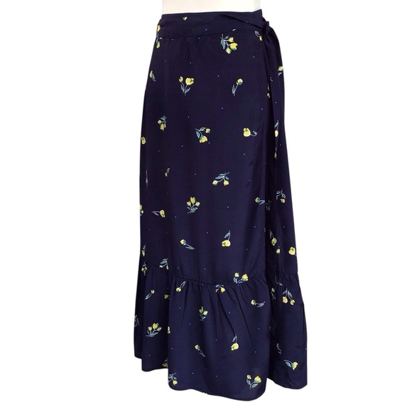 Gap Blue Floral Ruffle Hem Wrap Midi Skirt Size Small NEW - Picture 4 of 7